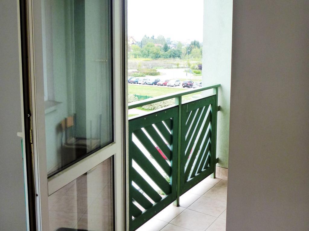 Aluzyjna Erapartments Jabłonna Habitación foto